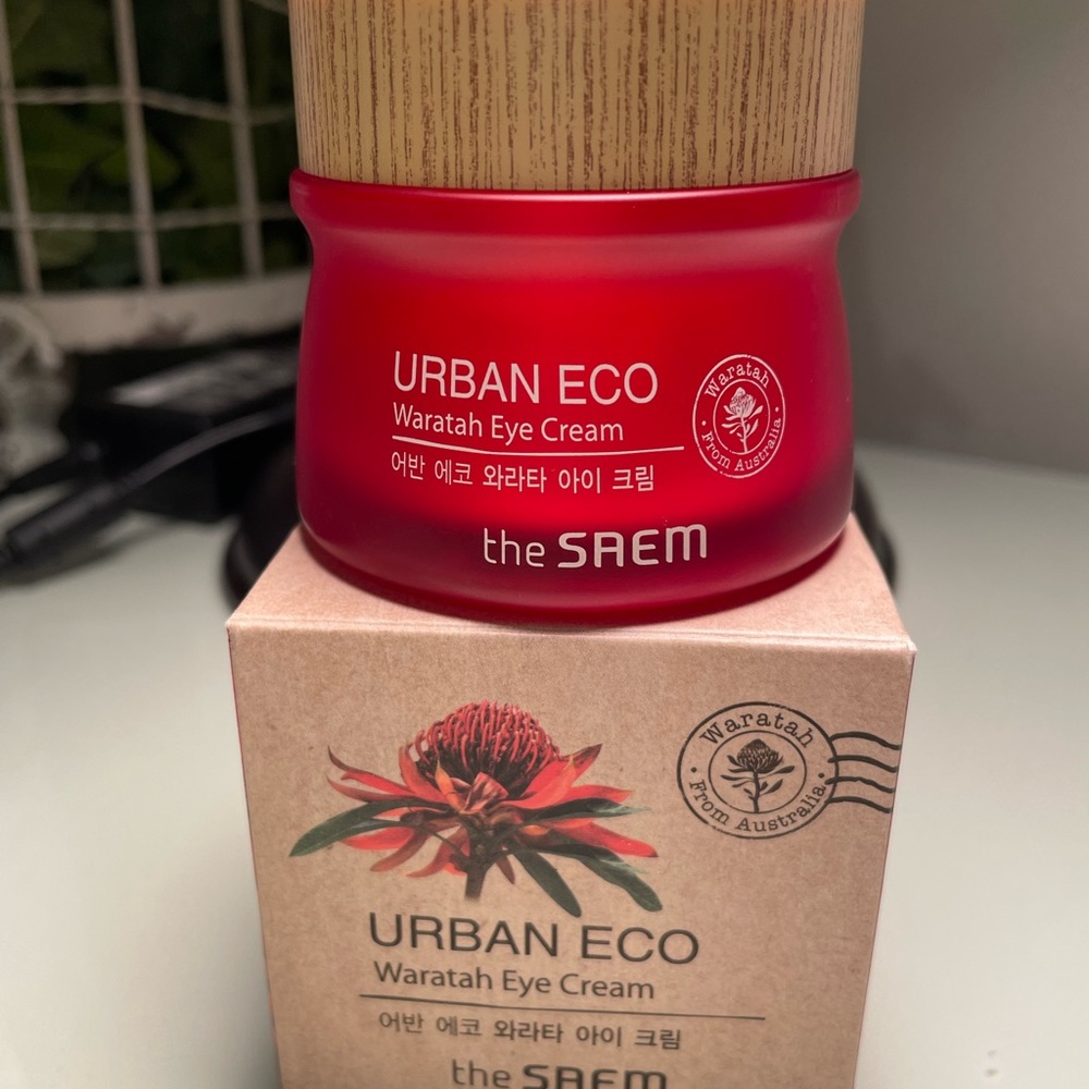 The SAEM Urban Eco Waratah Eye Cream